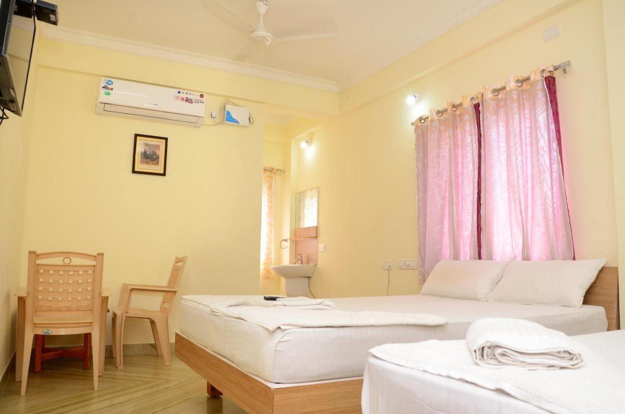 Hari Iyer Residency Hotel Tiruchchendur ภายนอก รูปภาพ